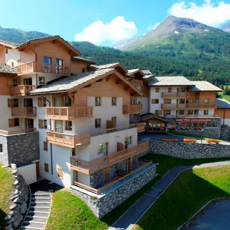 Cosy Au Pied Des Pistes - 6 Pers, 40m², Terrasse, Parking, Proche Commerces Et Services - Fr-1-508-13 Apartment *